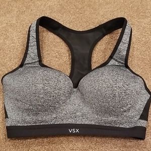 Victoria's Secret VSX Sports Bra 34D
